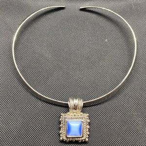 Choker with blue pendant